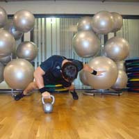 One arm push up