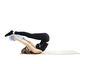 pilates foam roller Open Leg Rocker, posizione 2