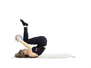 pilates foam roller Rolling Like a Ball, posizione 2